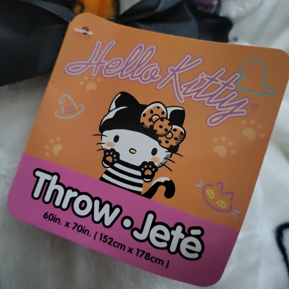 Pack of 2 blankets - Brand new with tags Hello Kitty Halloween